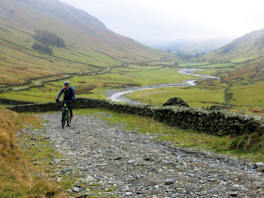 Mountain biking, Nam Bield Pass, Lake District | Outdoor Adventure Motivational Speaking | Hetty Key | Mud, Chalk & Gears