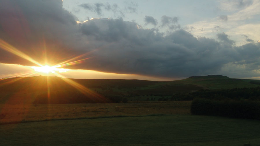 Sunset over Burbage, Peak District | Outdoor Adventure Motivational Speaking | Hetty Key | Mud, Chalk & Gears