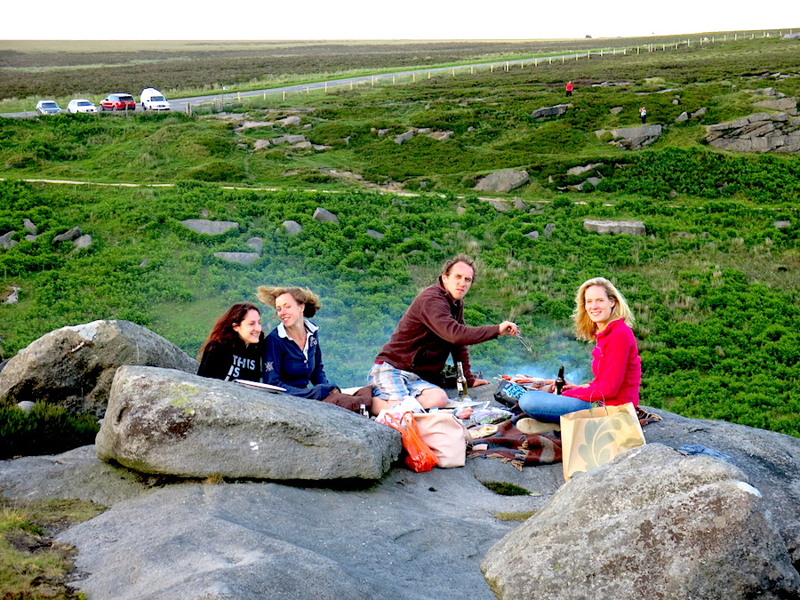 BBQ on Burbage, Peak District | Outdoor Adventure Motivational Speaking | Hetty Key | Mud, Chalk & Gears