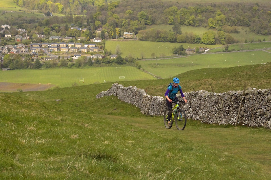 Mountain biking around Langcliffe Scar, Yorkshire | Outdoor Adventure Motivational Speaking | Hetty Key | Mud, Chalk & Gears