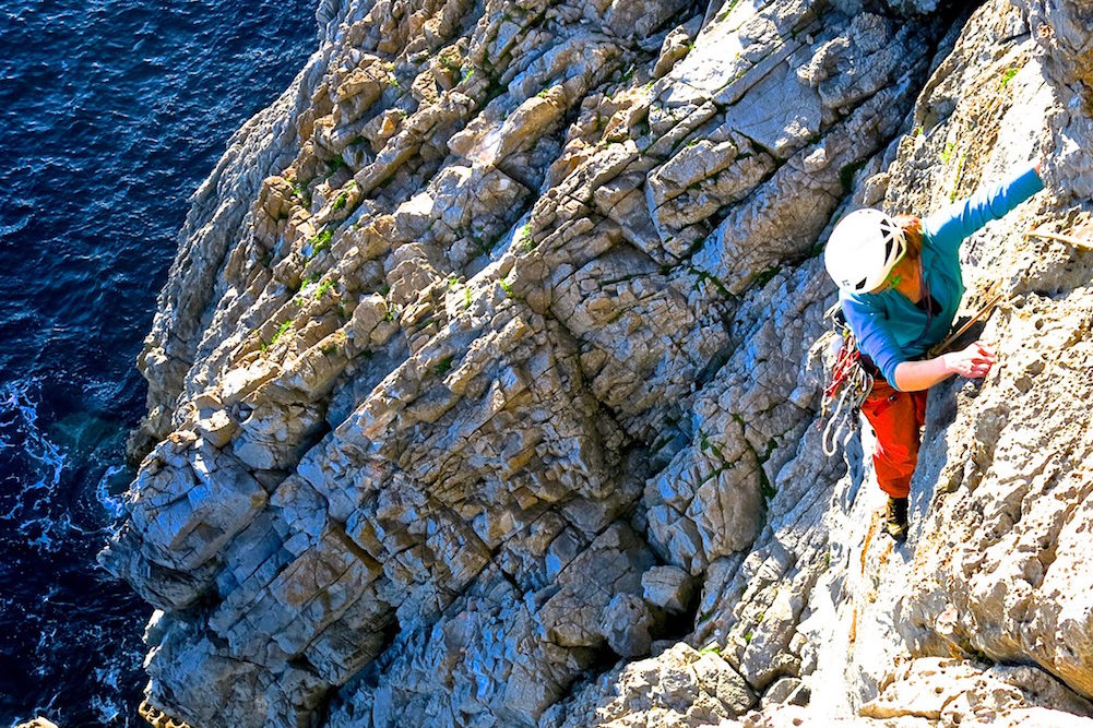 Sea cliff climbing at Pembroke | Outdoor Adventure Motivational Speaking | Hetty Key | Mud, Chalk & Gears