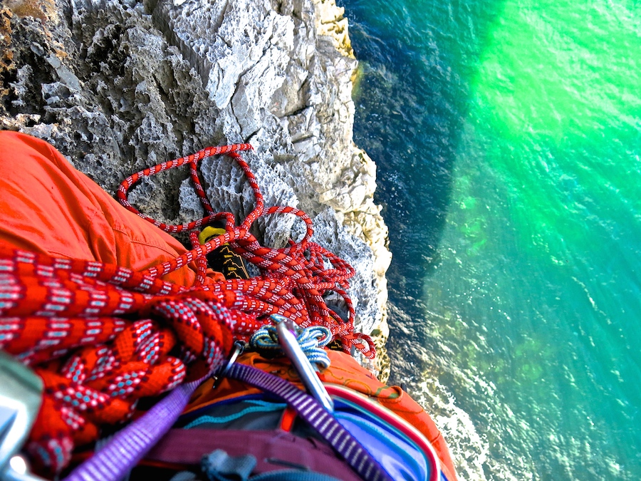 Sea cliff climbing at Pembroke | Outdoor Adventure Motivational Speaking | Hetty Key | Mud, Chalk & Gears