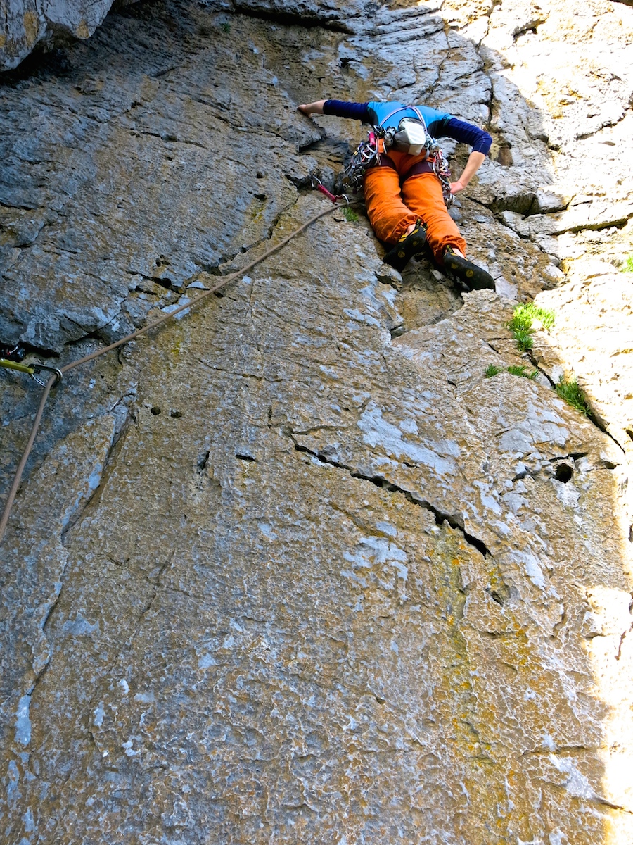 Sea cliff climbing at Pembroke | Outdoor Adventure Motivational Speaking | Hetty Key | Mud, Chalk & Gears